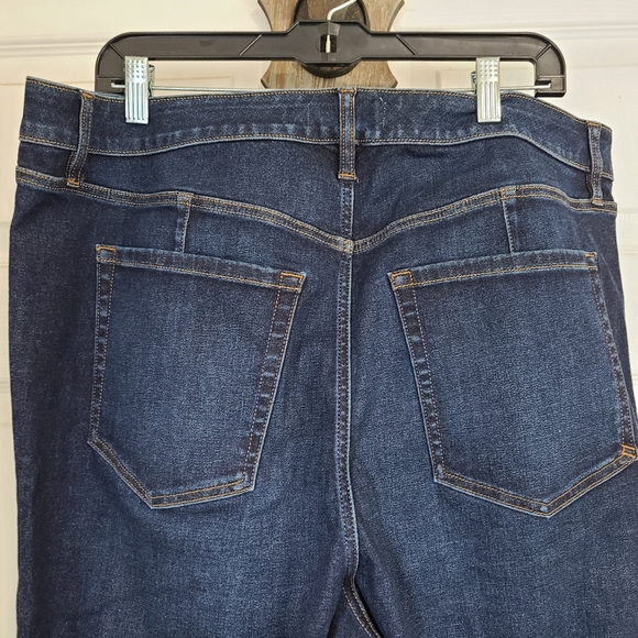 (903) Lane Bryant Woman's Plus Size Stright Leg Blue Jeans, Size: 22 Color: Blue - Picture 16 of 16